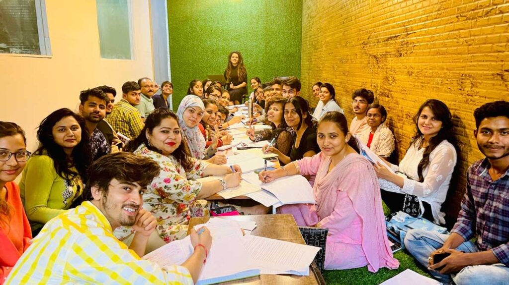 EnglishClass (1) EnglishClass (1)