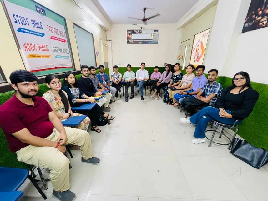 EnglishClass (12) EnglishClass (12)